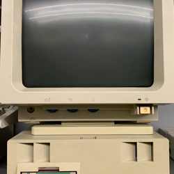 Fotografija eksponata IBM PS/1 Monitor