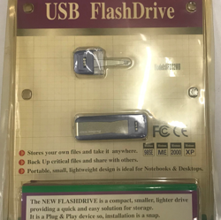 Fotografija eksponata USB bliskovni pogon