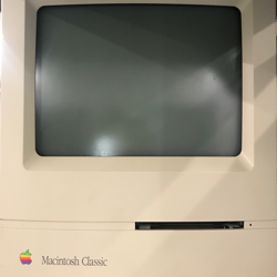 Fotografija eksponata Macintosh Classic