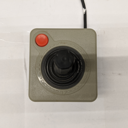 Fotografija eksponata Atari XE joystick